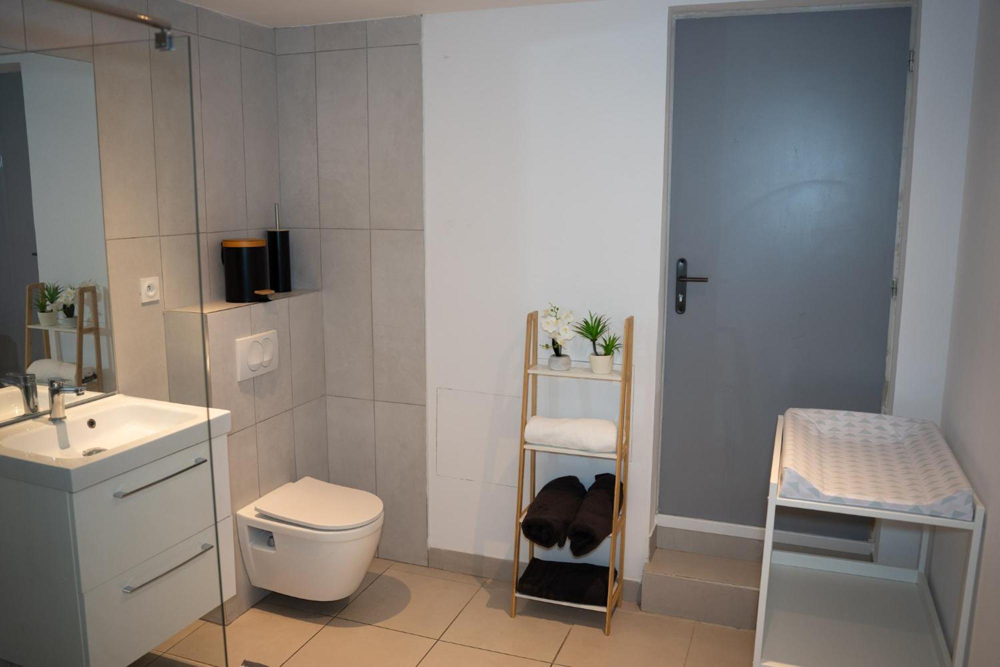 Le Bathalzar Apartment Villeneuve-d'Ascq Exterior photo